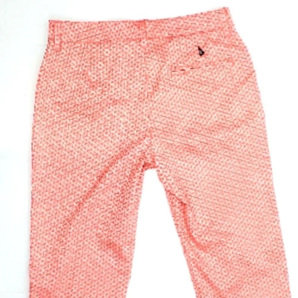 NIVO Golf SHORTS - Picture 2 of 6